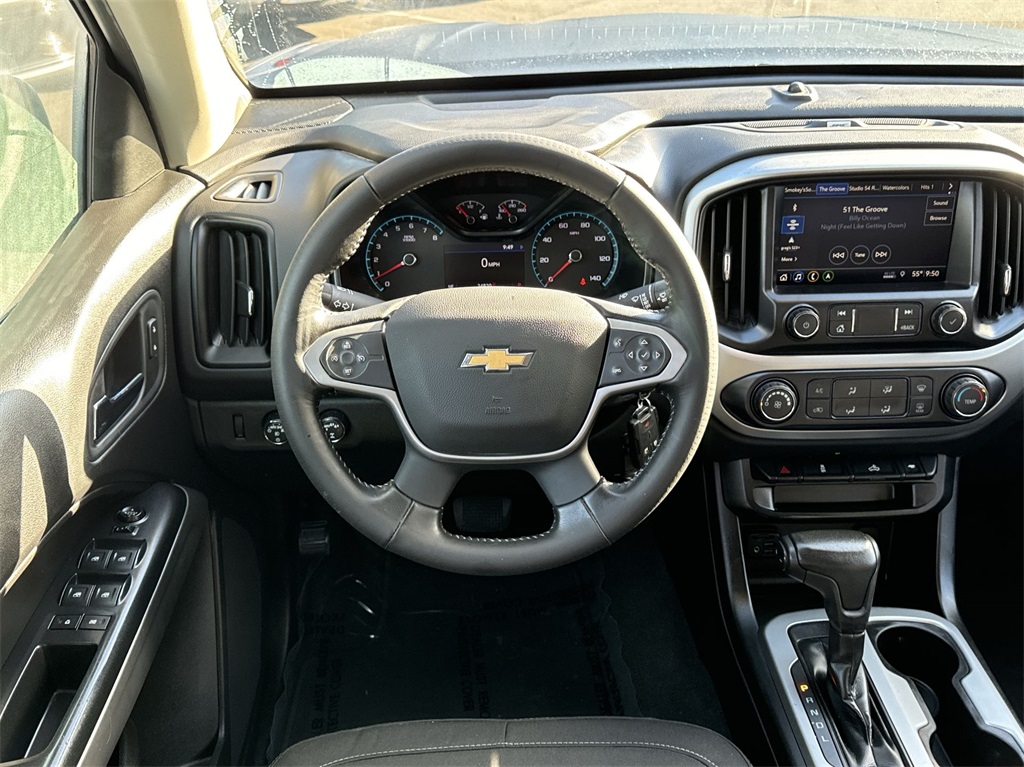 2021 Chevrolet Colorado LT 17