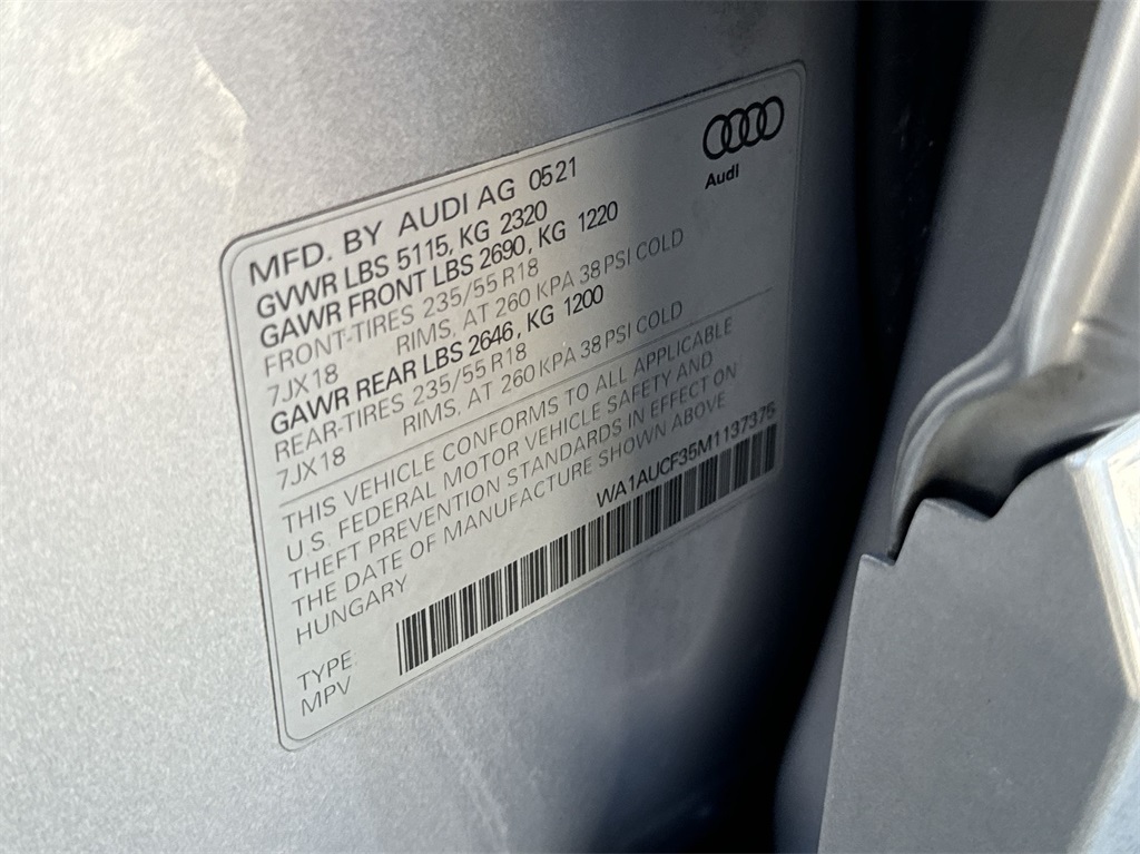 2021 Audi Q3 Premium 38