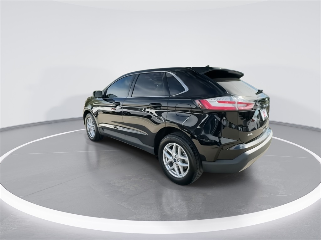 2022 Ford Edge SEL 7