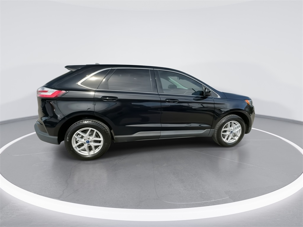 2022 Ford Edge SEL 11