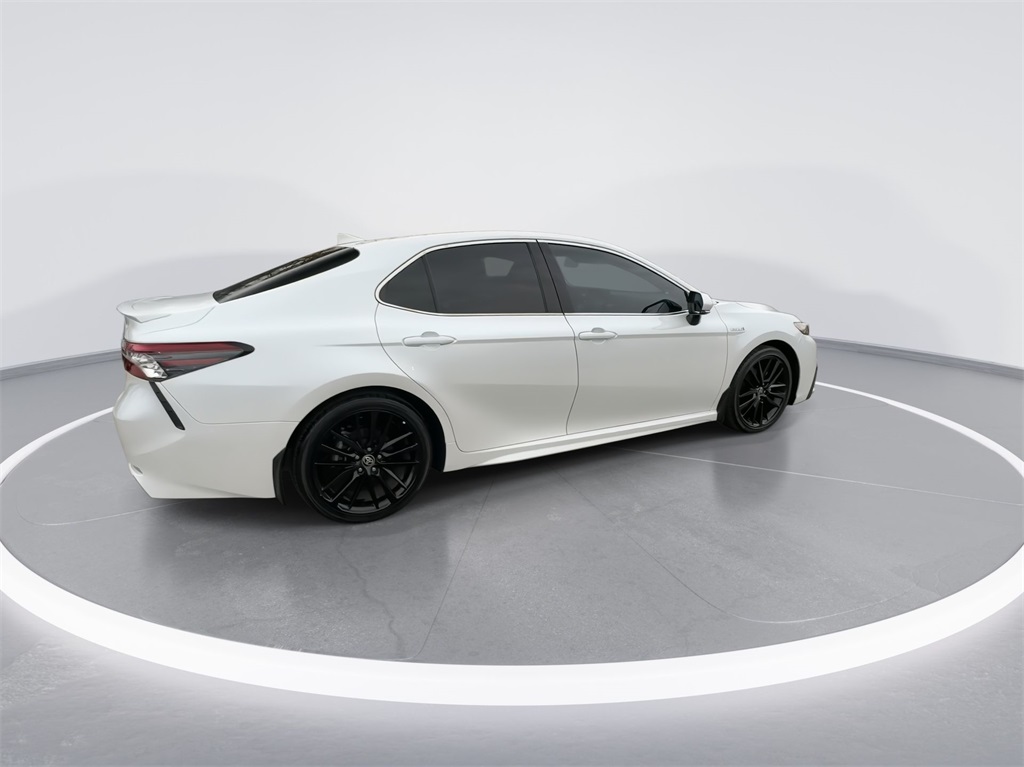 2021 Toyota Camry Hybrid XSE 12