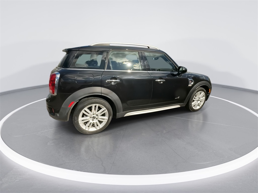 2018 MINI Cooper S Countryman Base 12