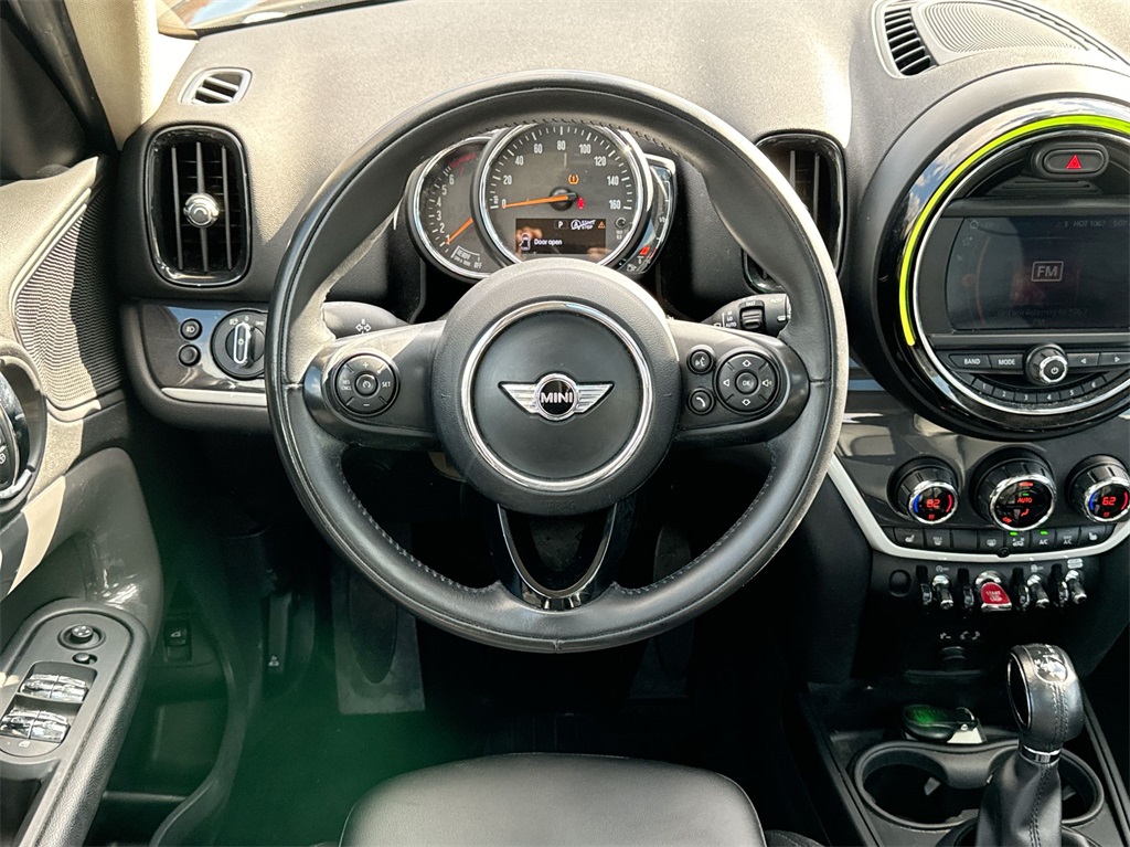 2018 MINI Cooper S Countryman Base 17