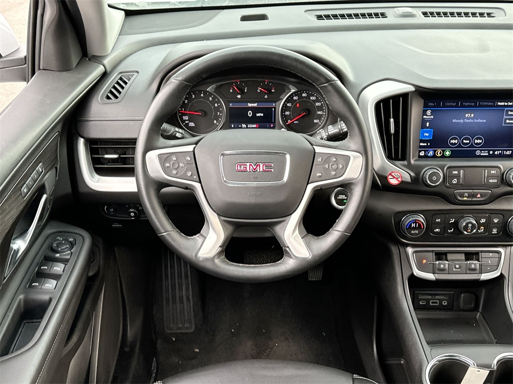 2024 GMC Terrain SLT 16