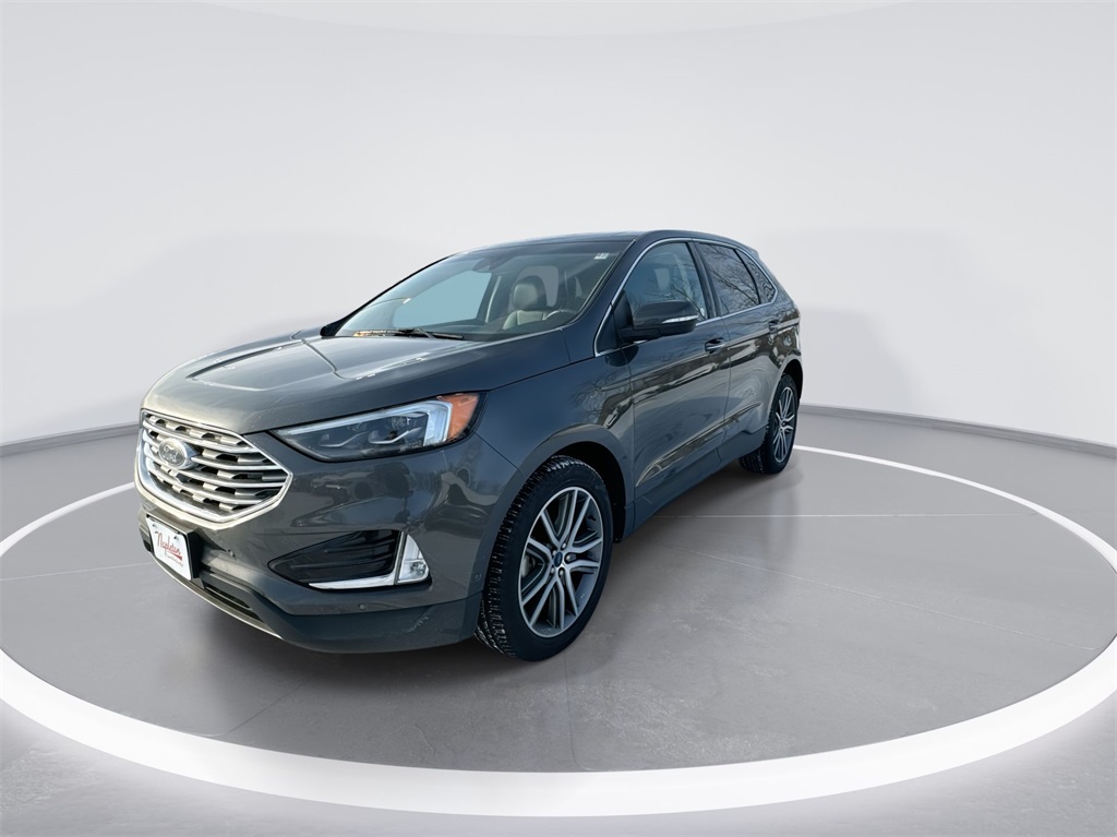 2019 Ford Edge Titanium 3