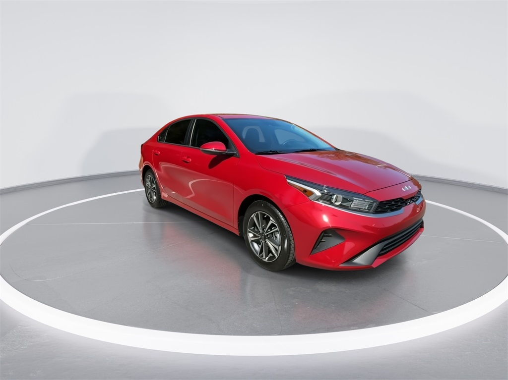 2024 Kia Forte LXS 2