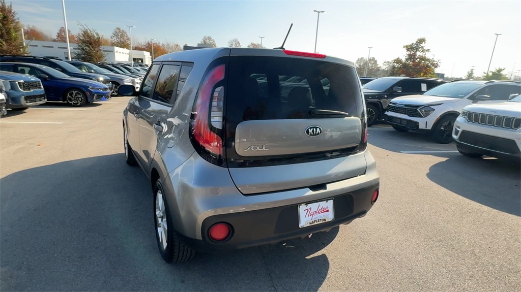 2018 Kia Soul Base 8