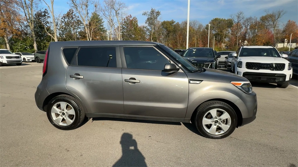 2018 Kia Soul Base 12