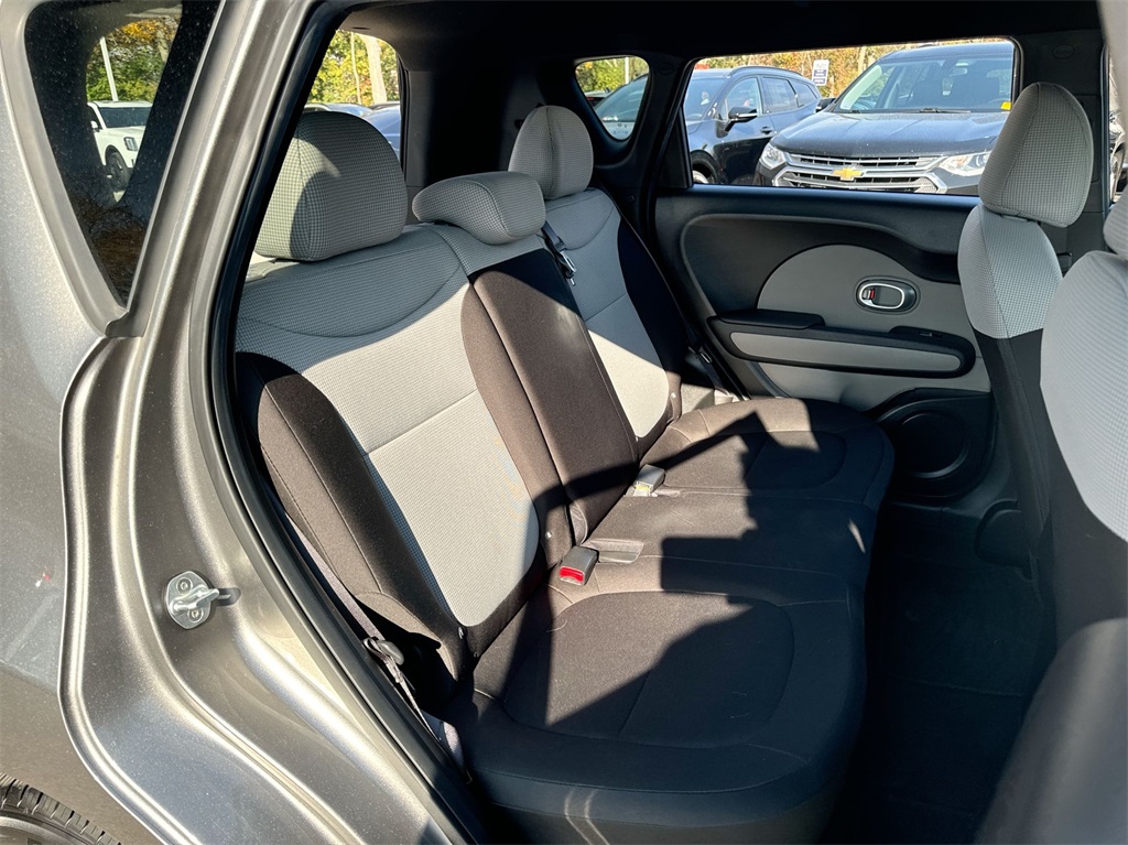 2018 Kia Soul Base 32