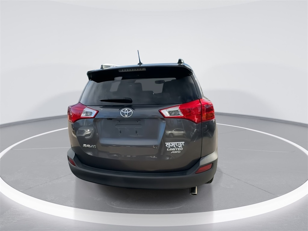 2014 Toyota RAV4 Limited 10