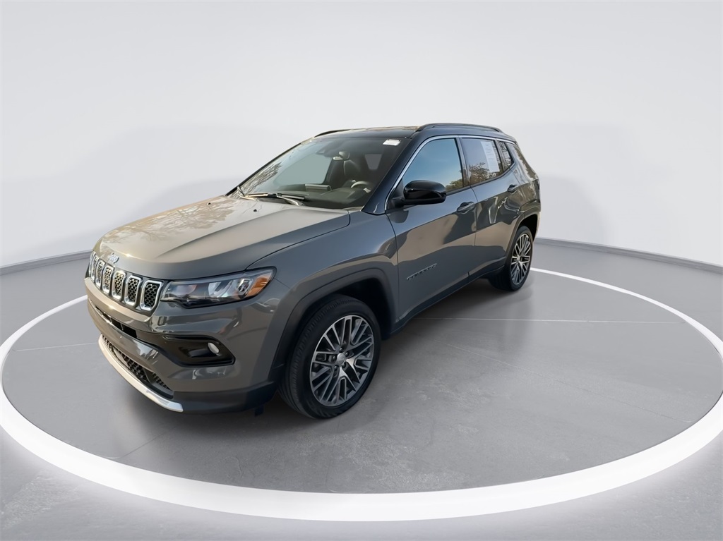 2023 Jeep Compass Limited 5