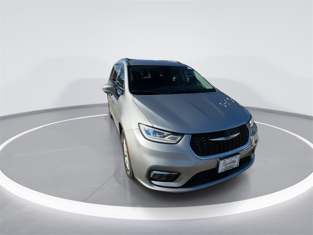 2021 Chrysler Pacifica Touring L 2