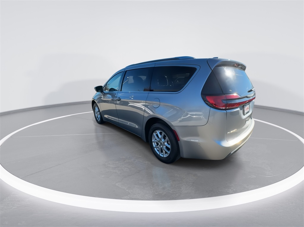 2021 Chrysler Pacifica Touring L 8