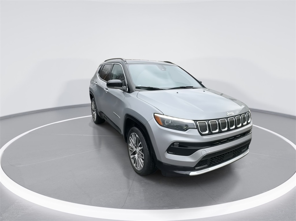 2022 Jeep Compass Limited 3