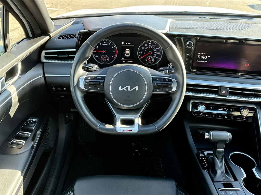 2022 Kia K5 GT-Line 11