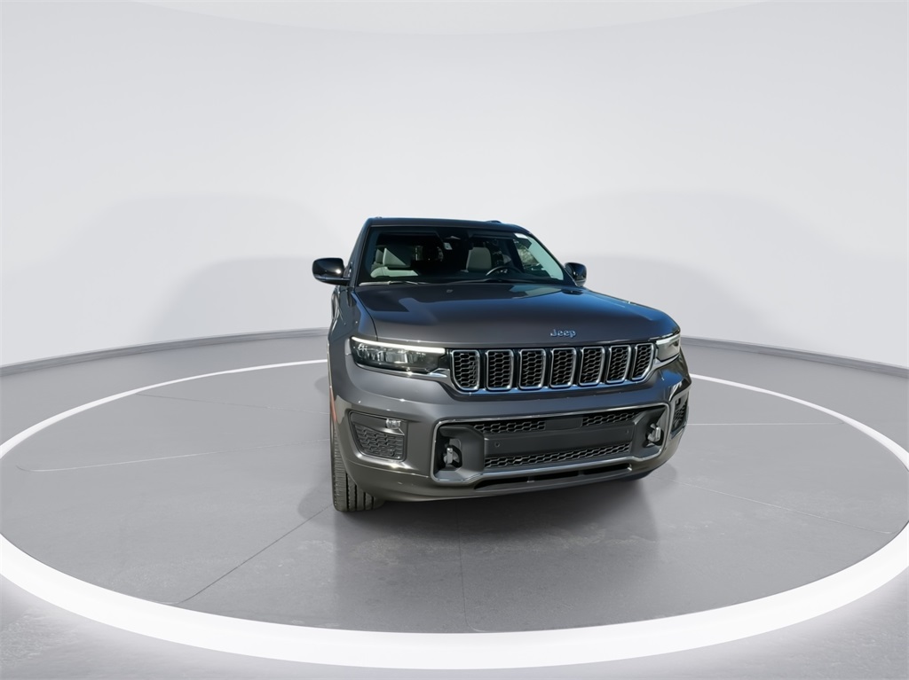 2021 Jeep Grand Cherokee L Overland 3