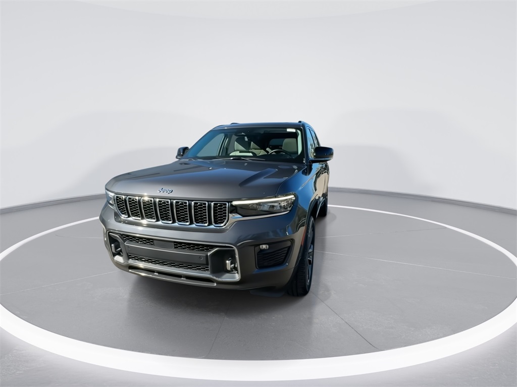 2021 Jeep Grand Cherokee L Overland 4