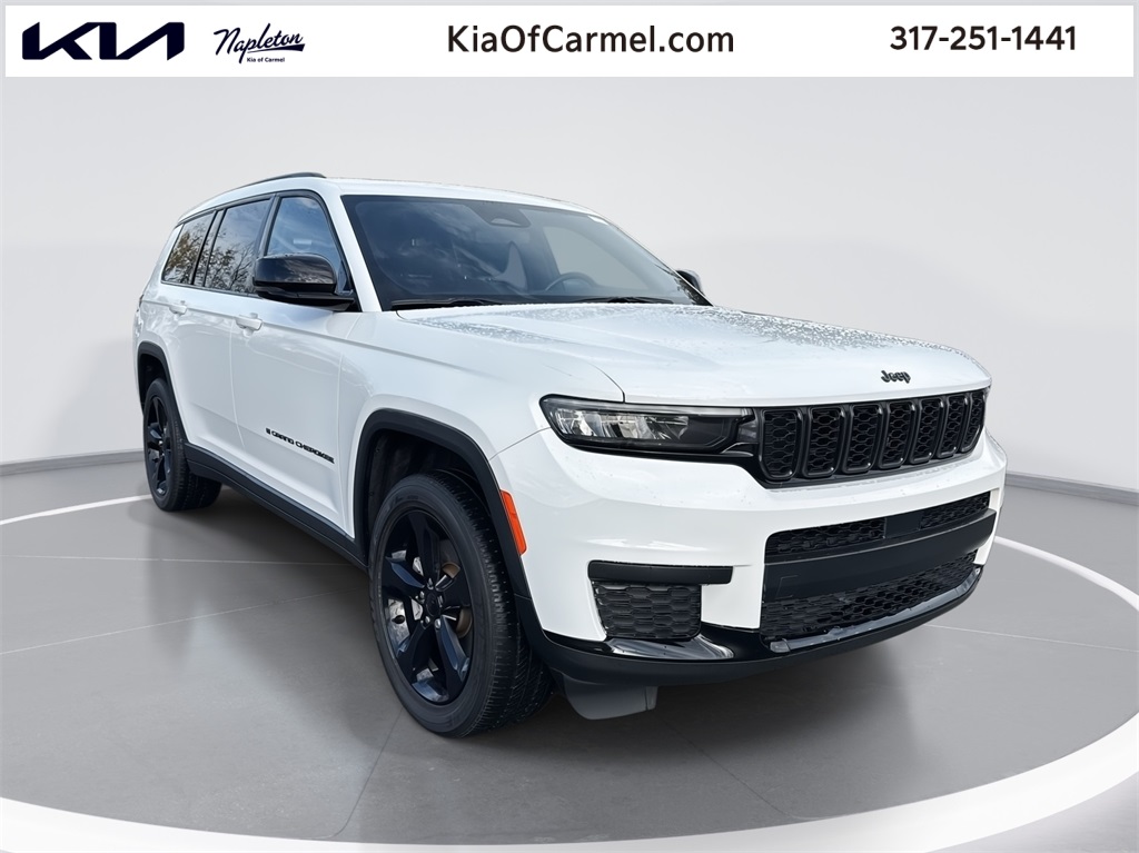 2021 Jeep Grand Cherokee L Laredo 1