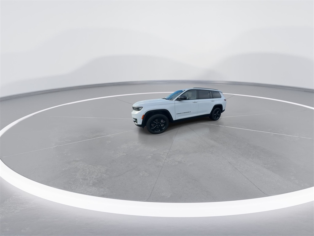 2021 Jeep Grand Cherokee L Laredo 5