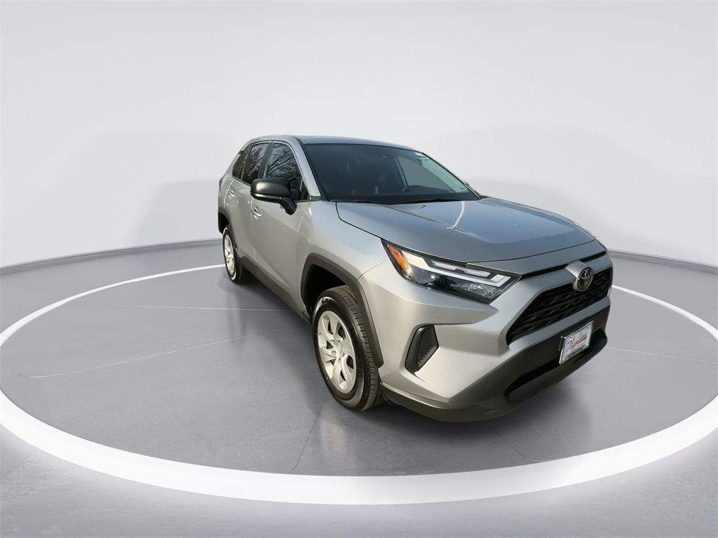 2024 Toyota RAV4 LE 2