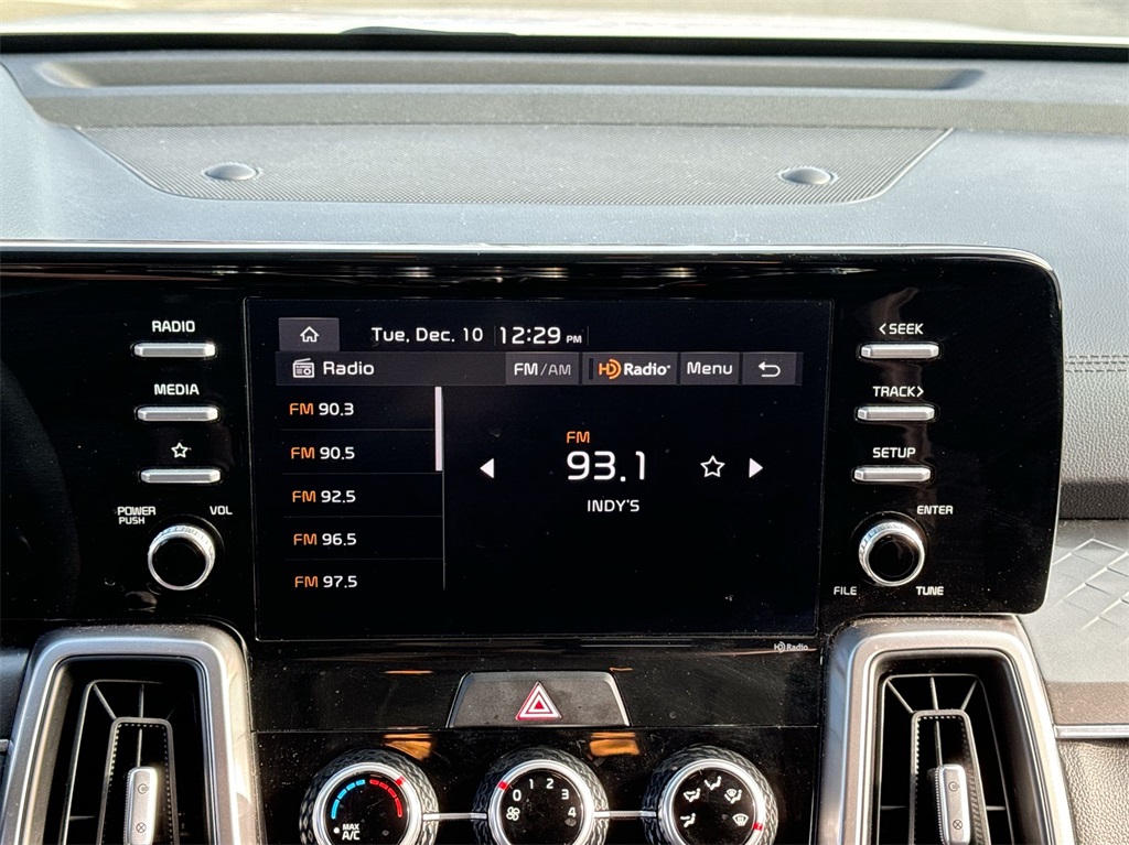 2023 Kia Sorento LX 25