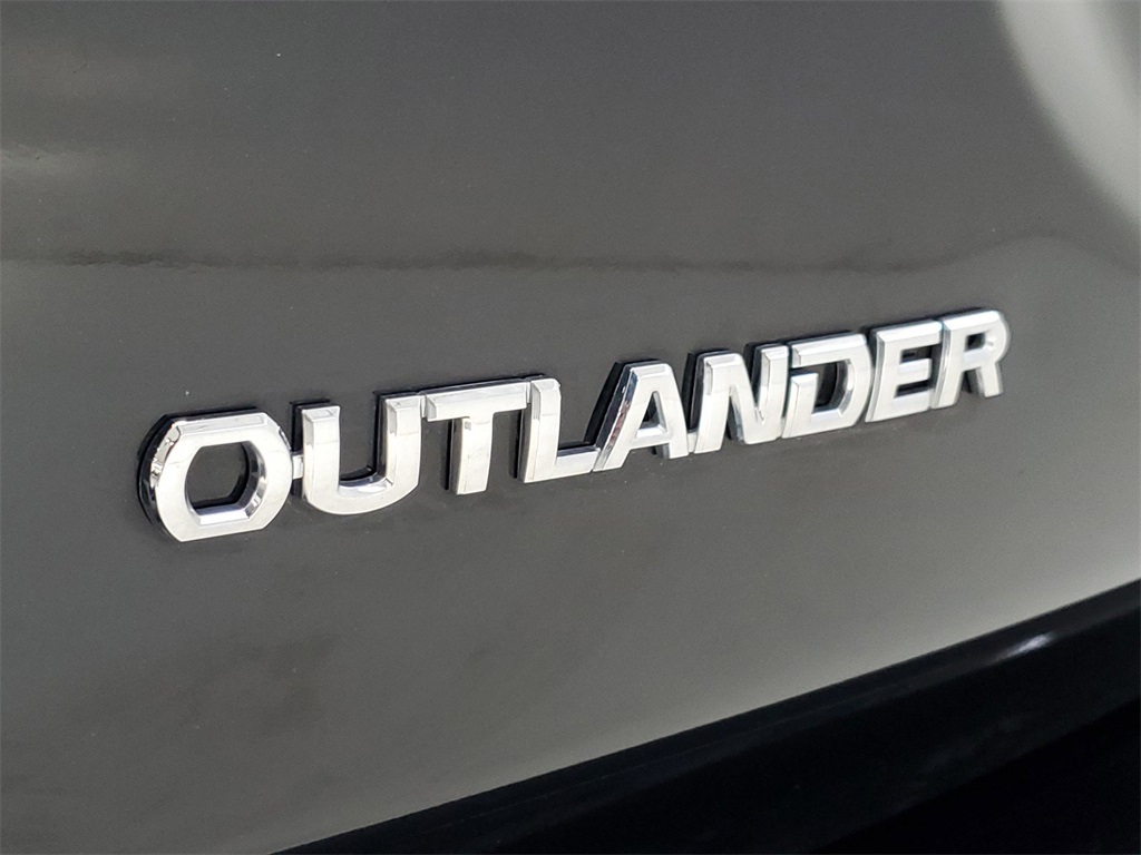 2020 Mitsubishi Outlander SEL 34