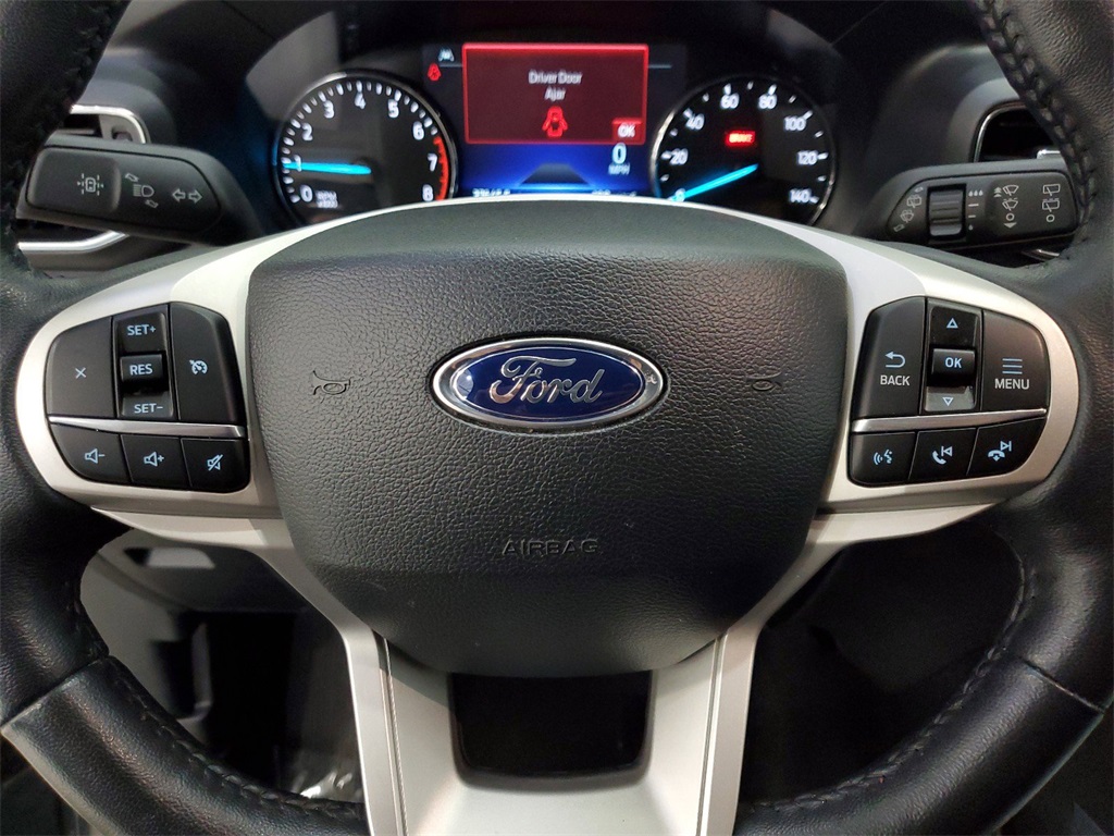 2023 Ford Explorer XLT 10