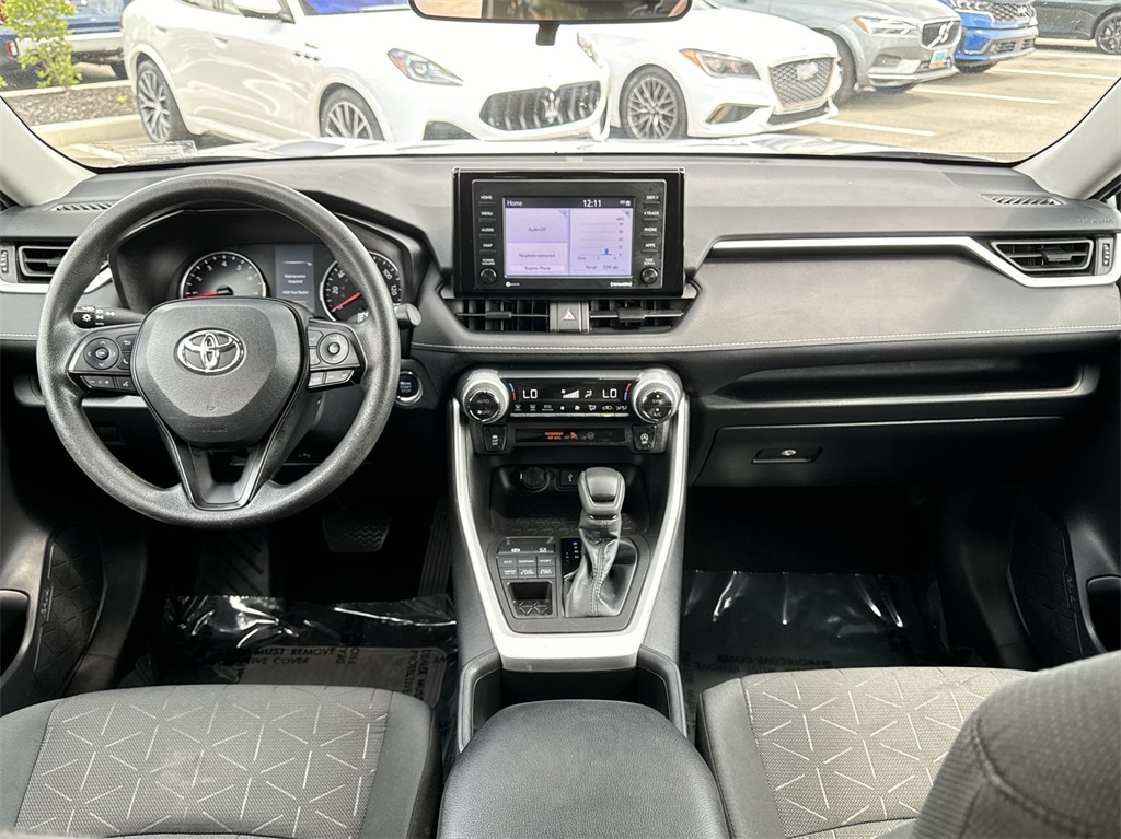 2022 Toyota RAV4 XLE 20