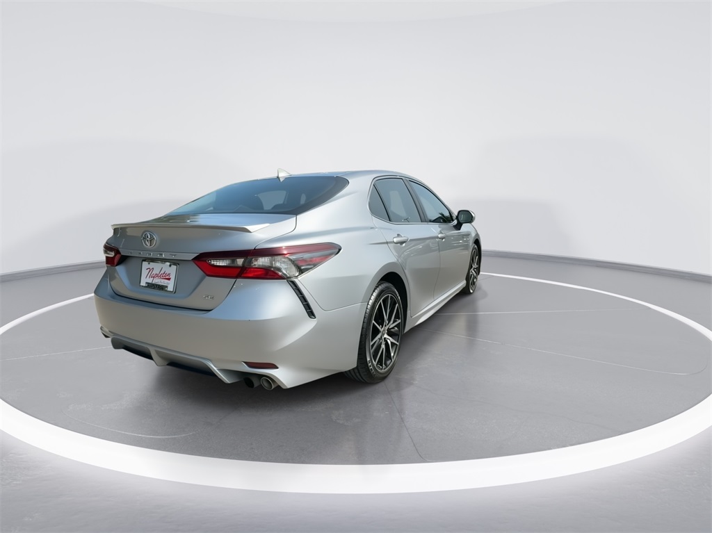 2022 Toyota Camry SE 10