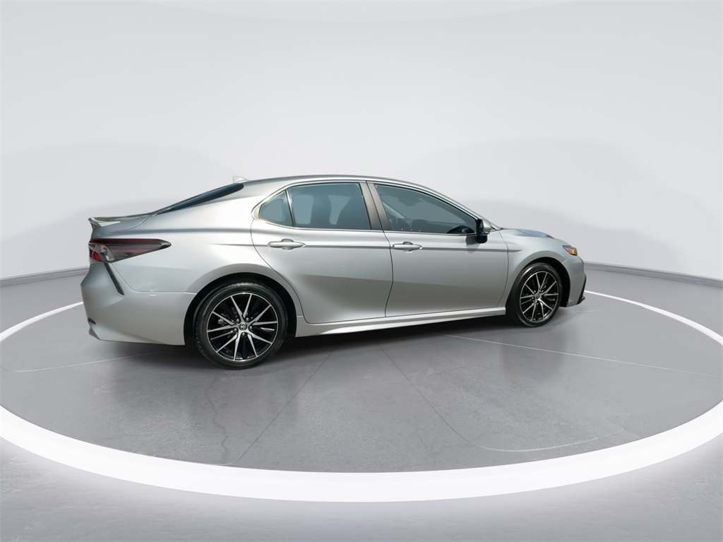 2022 Toyota Camry SE 11