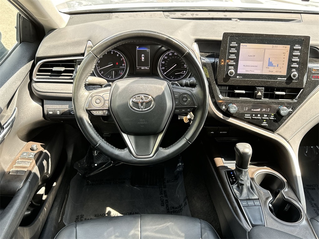 2022 Toyota Camry SE 17