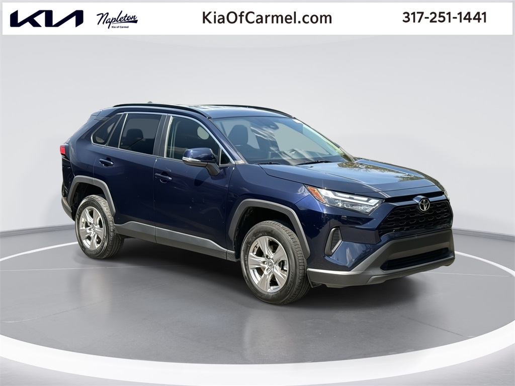 2022 Toyota RAV4 XLE 1