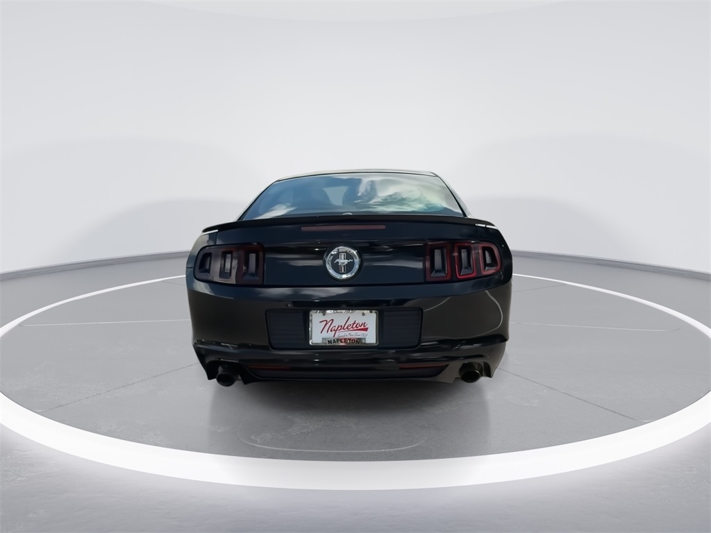 2013 Ford Mustang V6 Premium 9