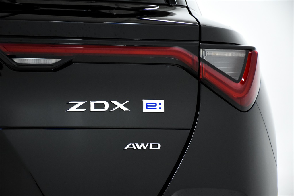 2024 Acura ZDX  13