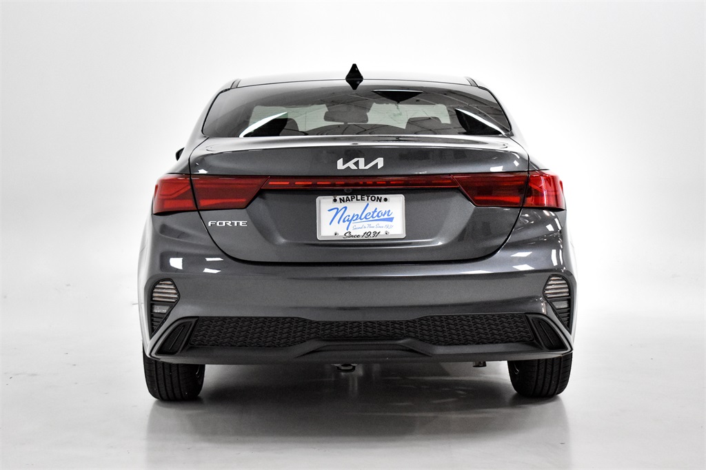 2023 Kia Forte LXS 7