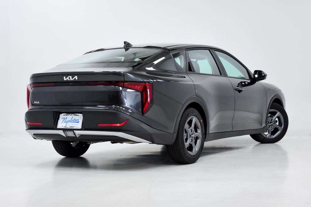 2025 Kia K4 LXS 31