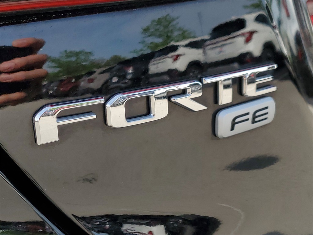 2021 Kia Forte FE 35