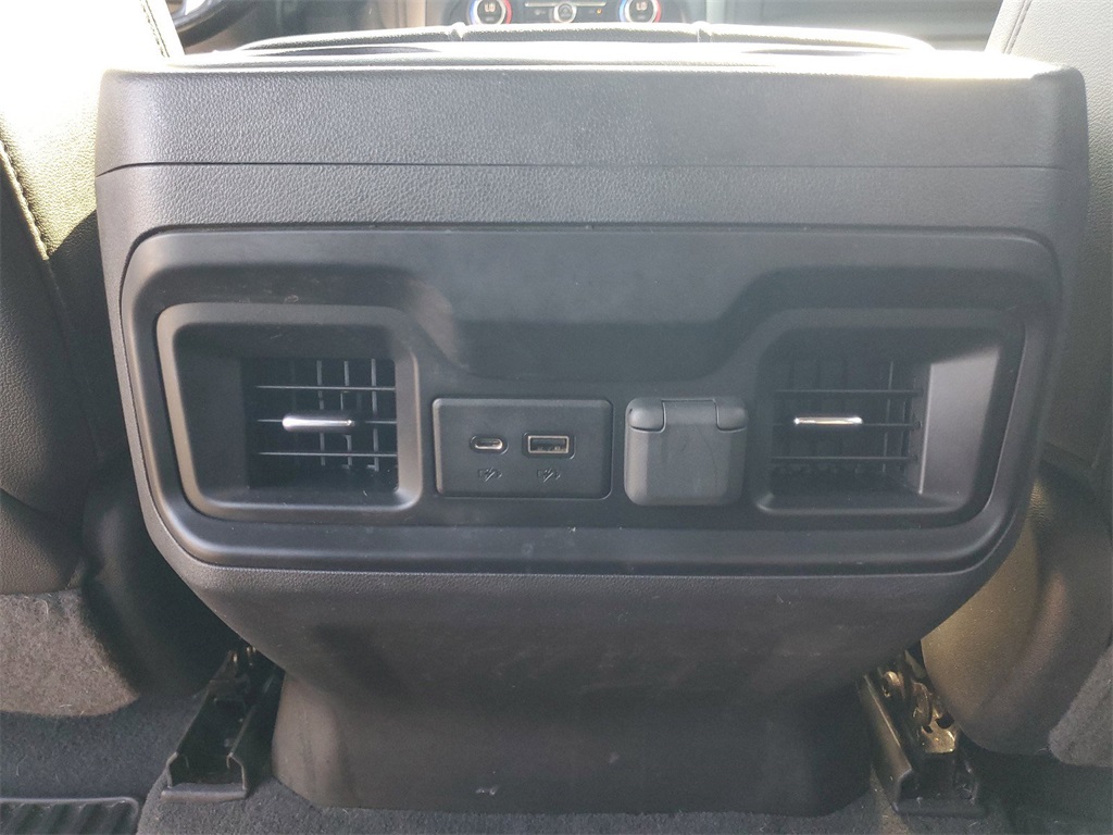 2019 Chevrolet Silverado 1500 RST 20
