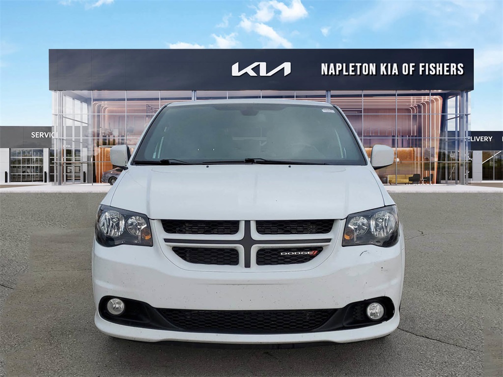 2020 Dodge Grand Caravan GT 2