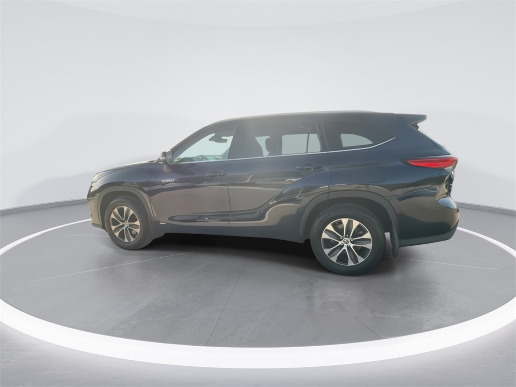 2021 Toyota Highlander Hybrid XLE 6