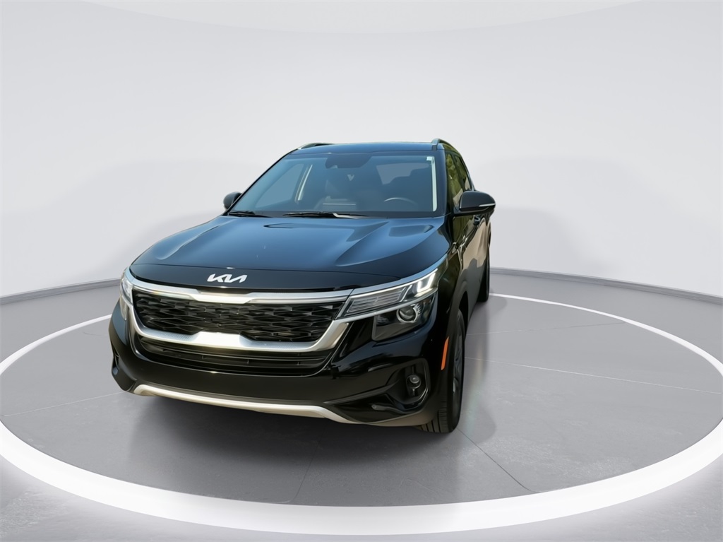 2023 Kia Seltos S 3