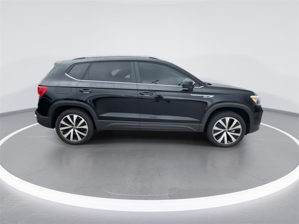 2022 Volkswagen Taos 1.5T SE 12