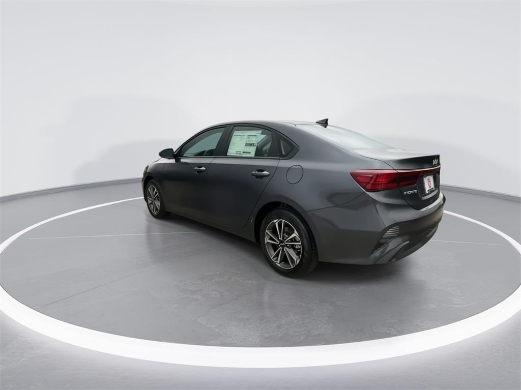 2024 Kia Forte LXS 7