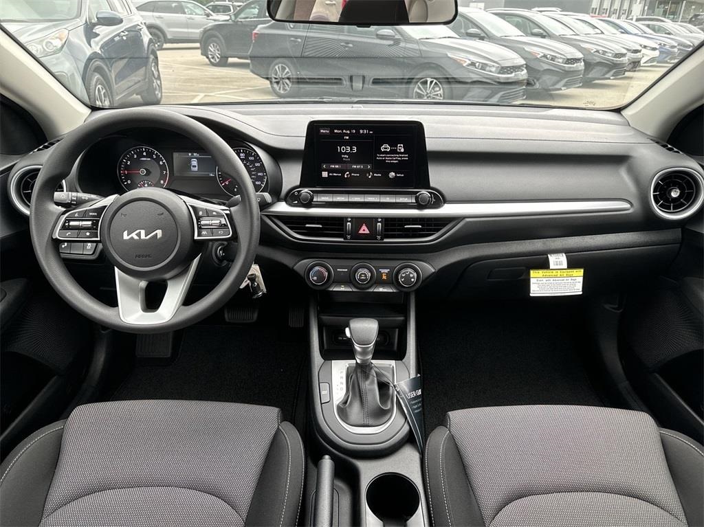 2024 Kia Forte LXS 20