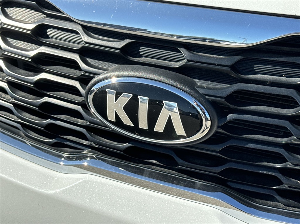 2019 Kia Sorento LX 14