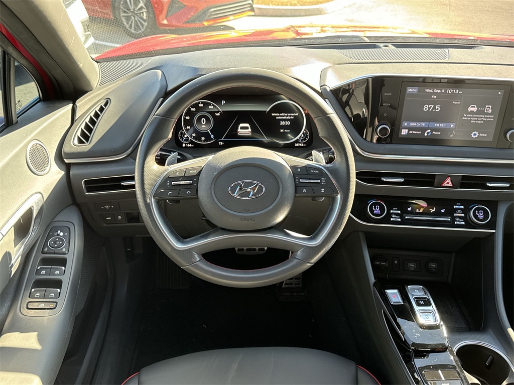 2021 Hyundai Sonata SEL Plus 16