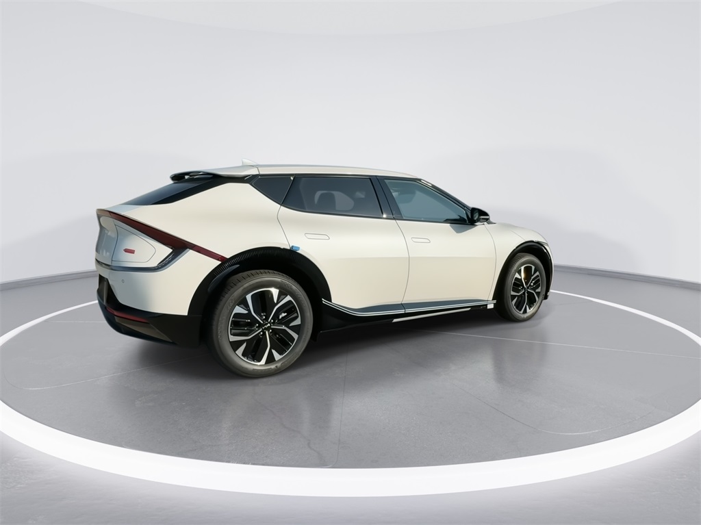 2024 Kia EV6 Wind 11