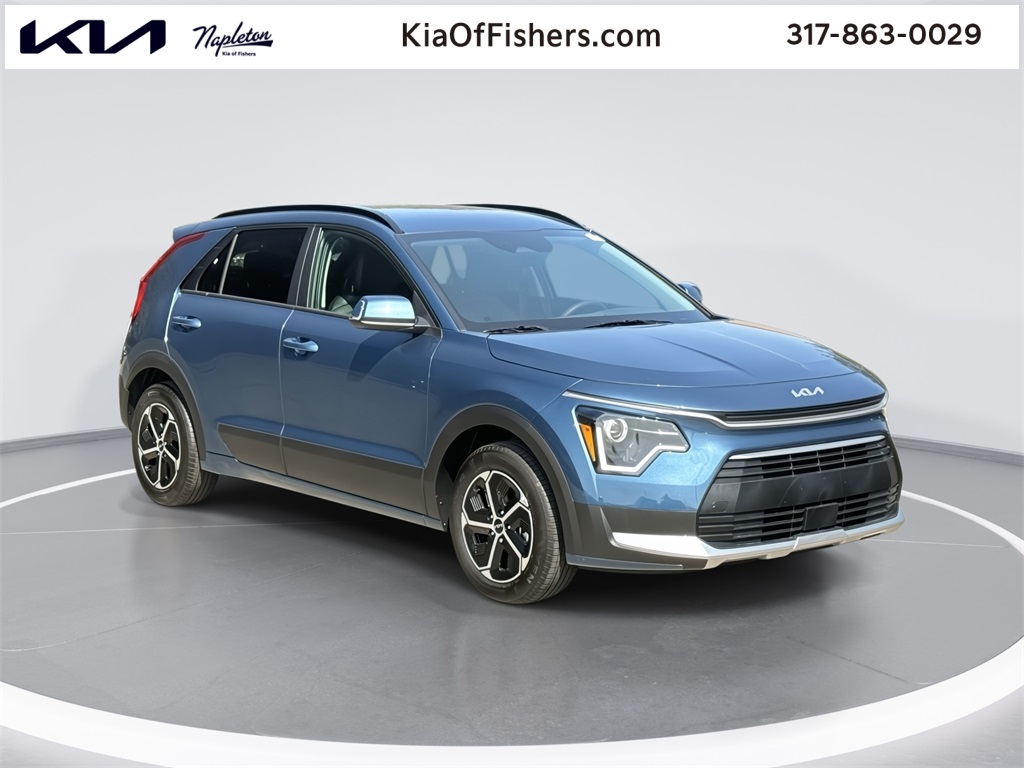 2024 Kia Niro EX 1