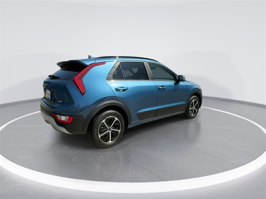 2024 Kia Niro EX 10