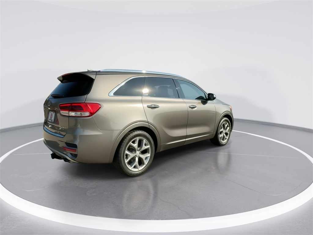 2016 Kia Sorento SX Limited 11